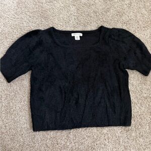 Short Sleeve Scoop Neck Sweater